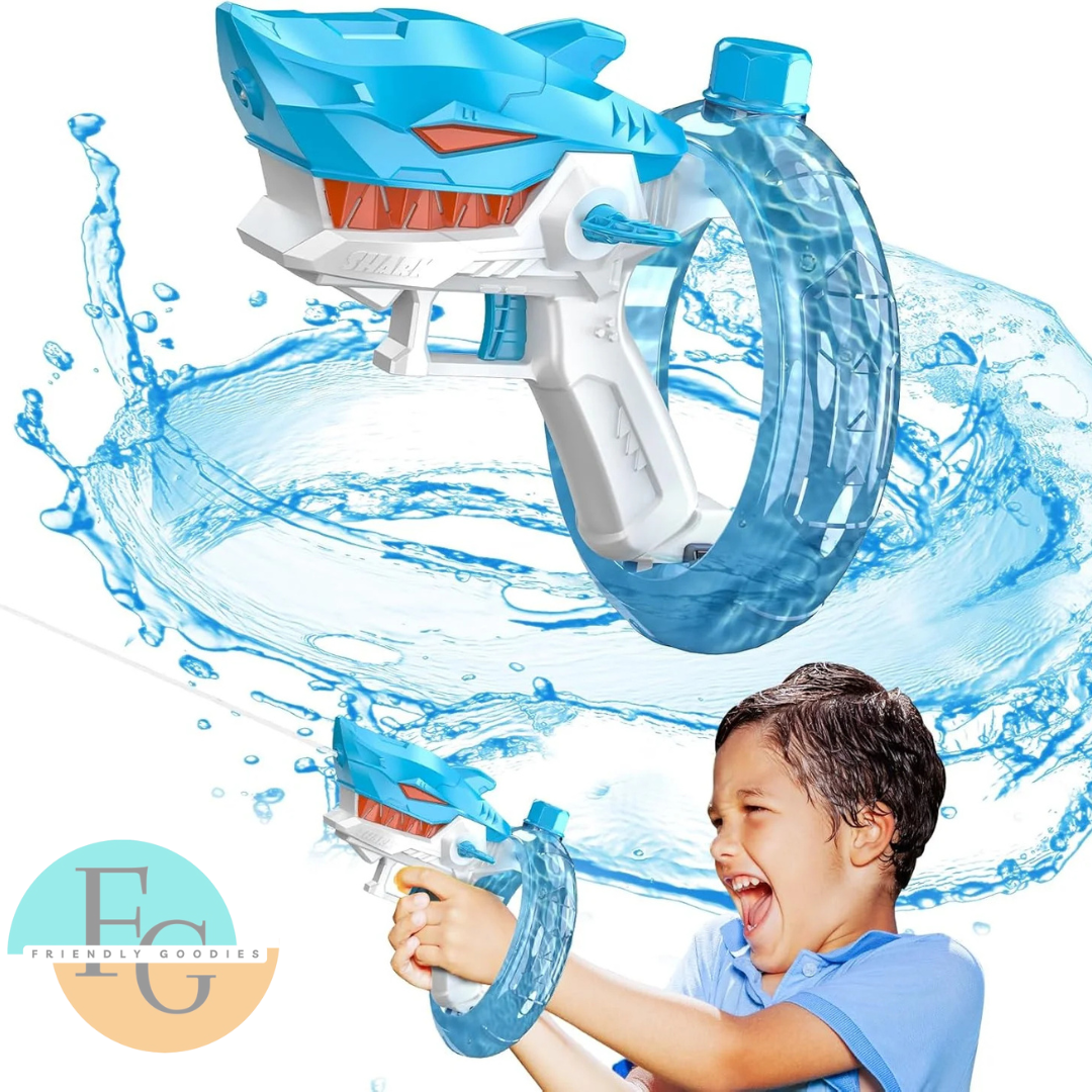 SNAPSHARK®     PISTOLA DE AGUA - TIBURON EN LA MANO